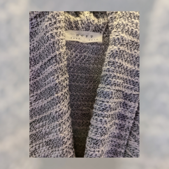 Soft Joie Cardigan - Picture 3 of 4